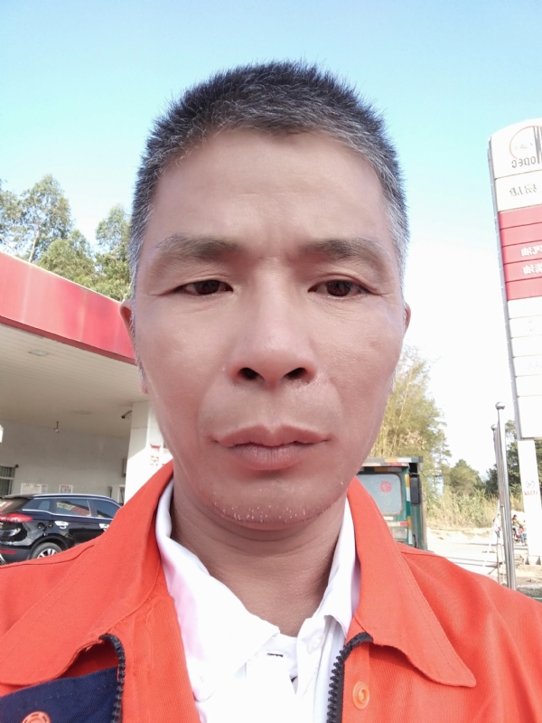 静候缘分的第一张照片--蒙山蓝颜知己交友网